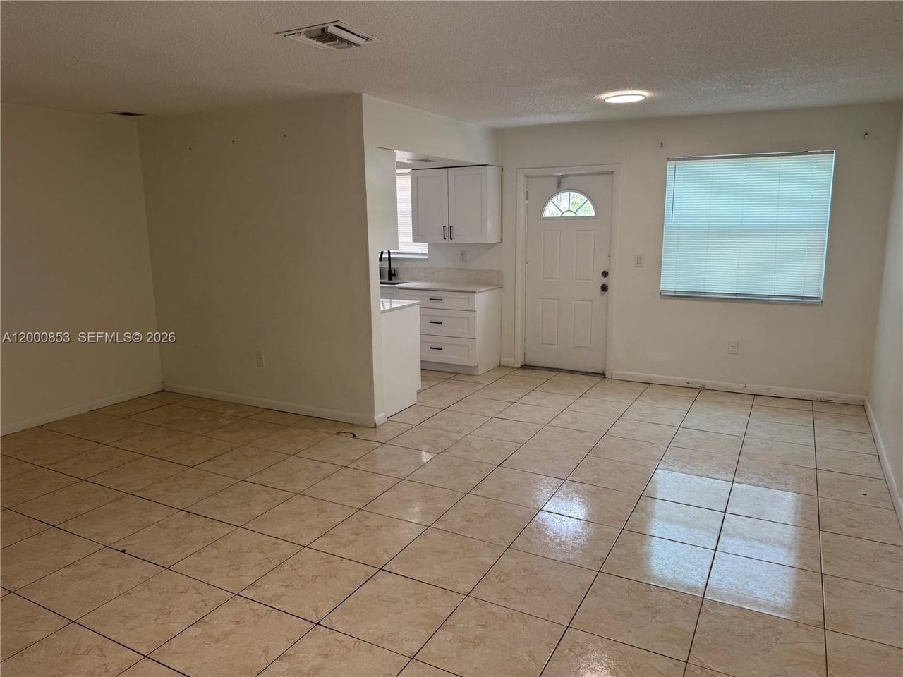 6301 Sw 27th St #1 - Photo 4 of 16