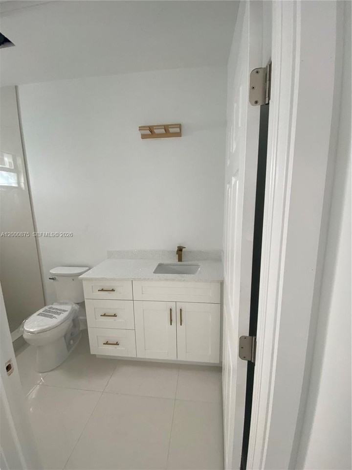 1851 Wilmington St - Photo 6 of 12