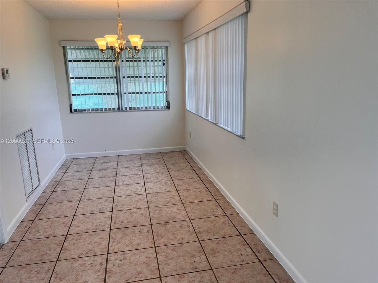 20341 Sw 117th Ave - Photo 6 of 12
