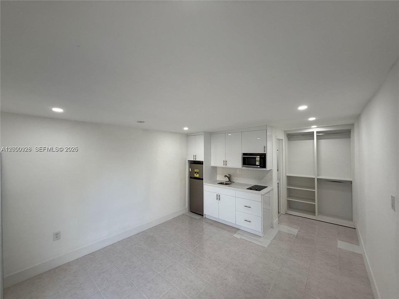 6820 Sw 5th St #1 - Photo 7 of 8