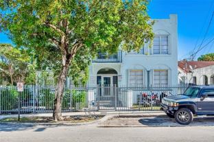 301 Sw 10th Ave #1 - Photo 1 of 1