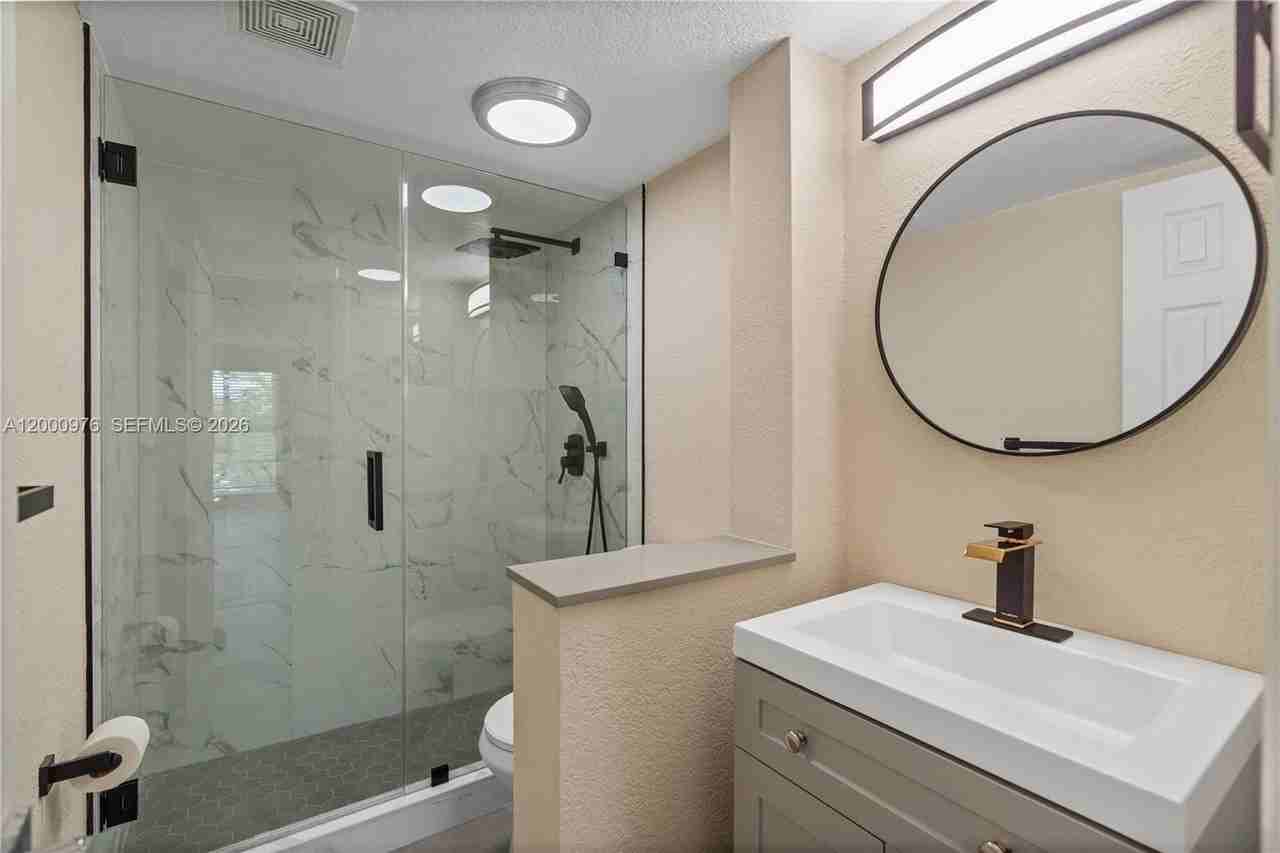 9441 Sw 76th St #V32 - Photo 3 of 28