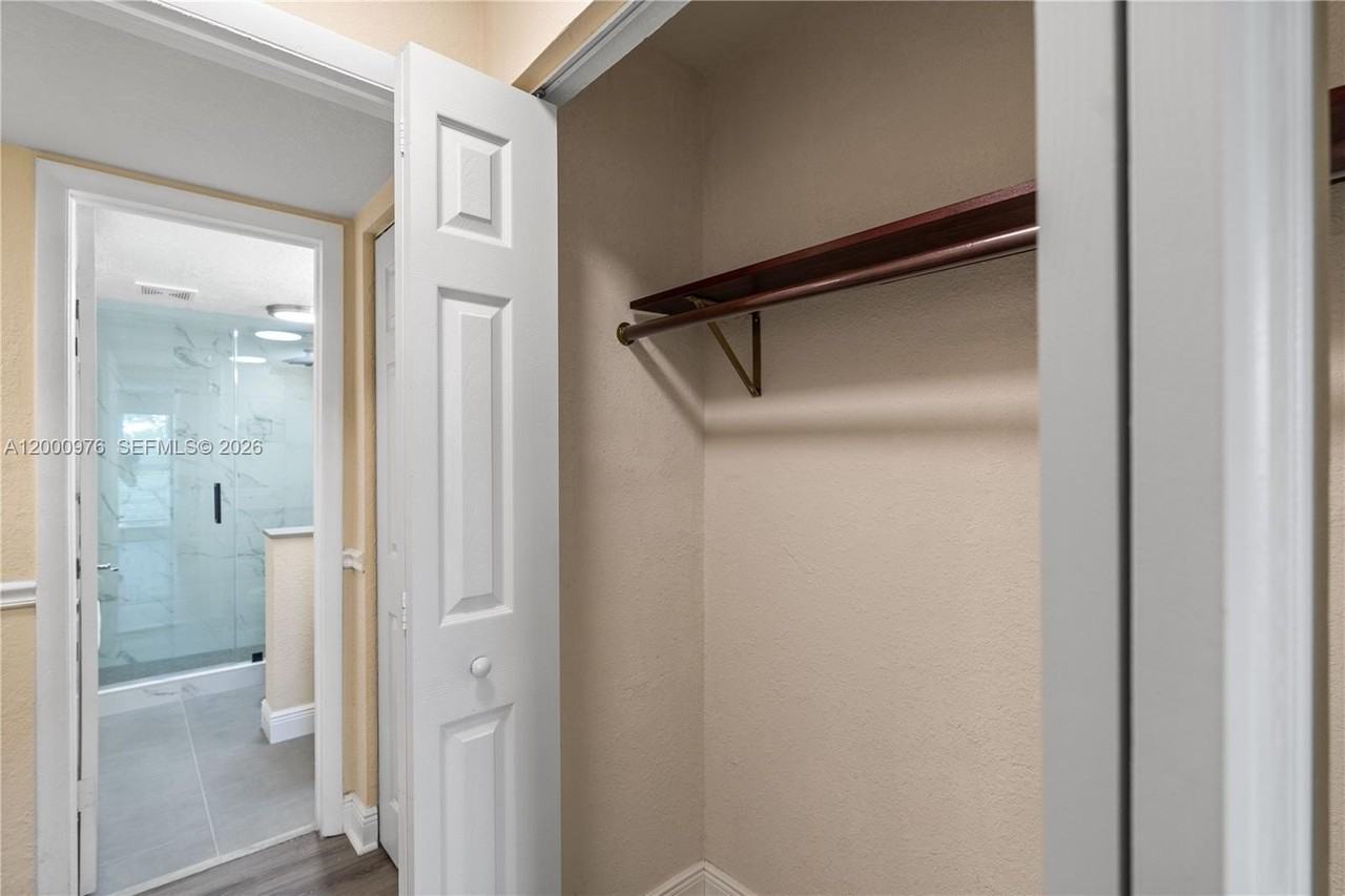 9441 Sw 76th St #V32 - Photo 7 of 28