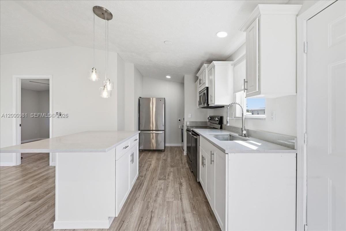 730 Chippewa Trl #0 - Photo 6 of 25