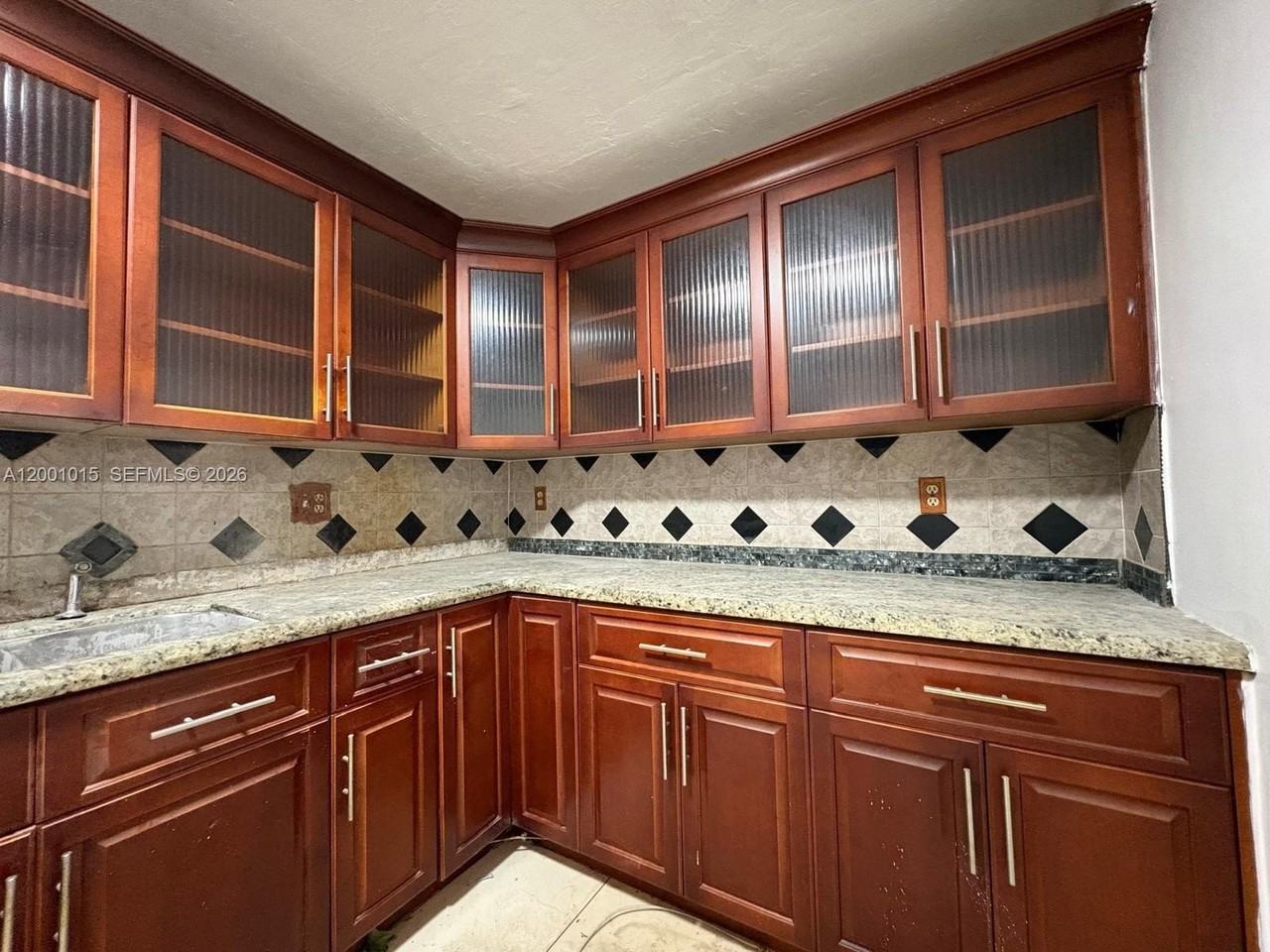 2531 Nw 88th St #2531 - Photo 2 of 9