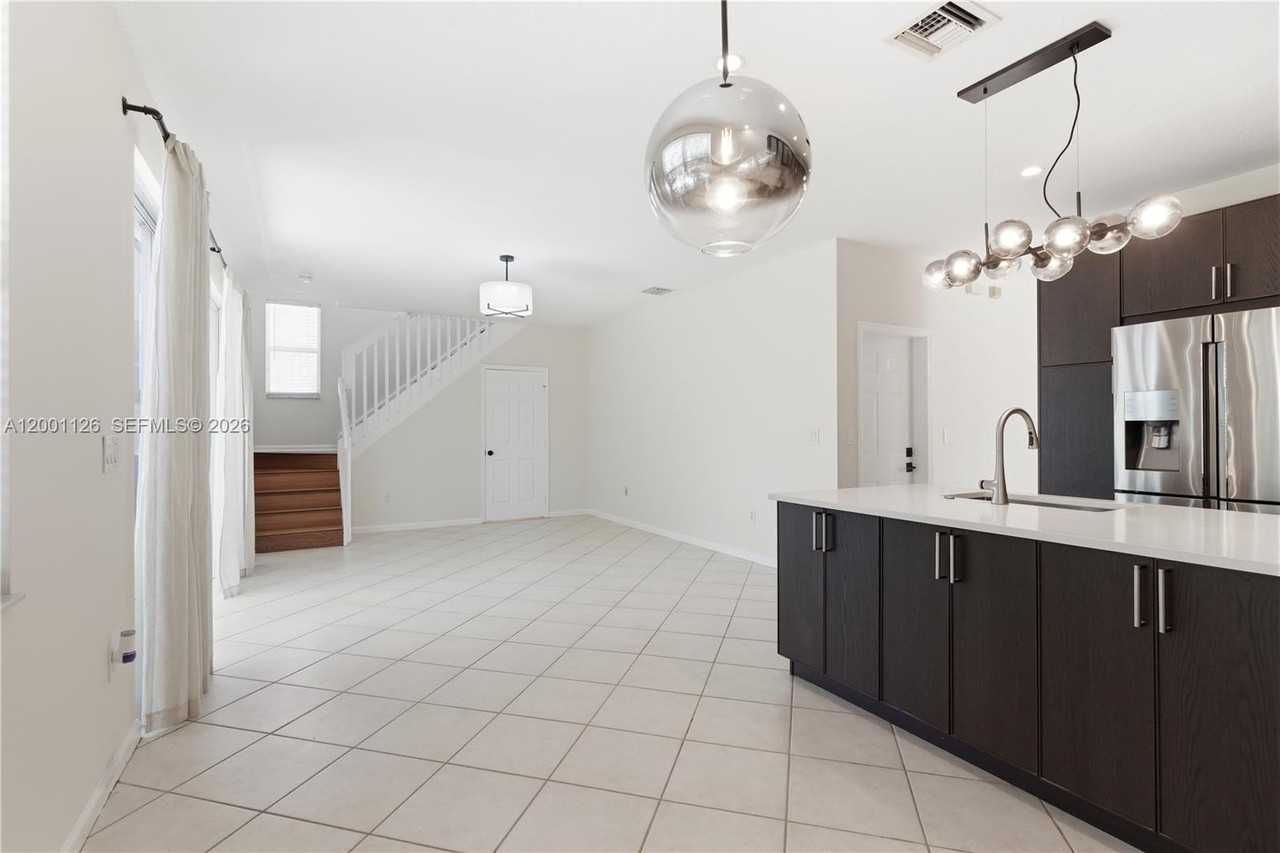 4808 Sw 157th Way #1 - Photo 7 of 40