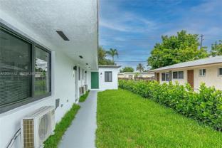6125 Sw 40th Ct #4 - Photo 1 of 1