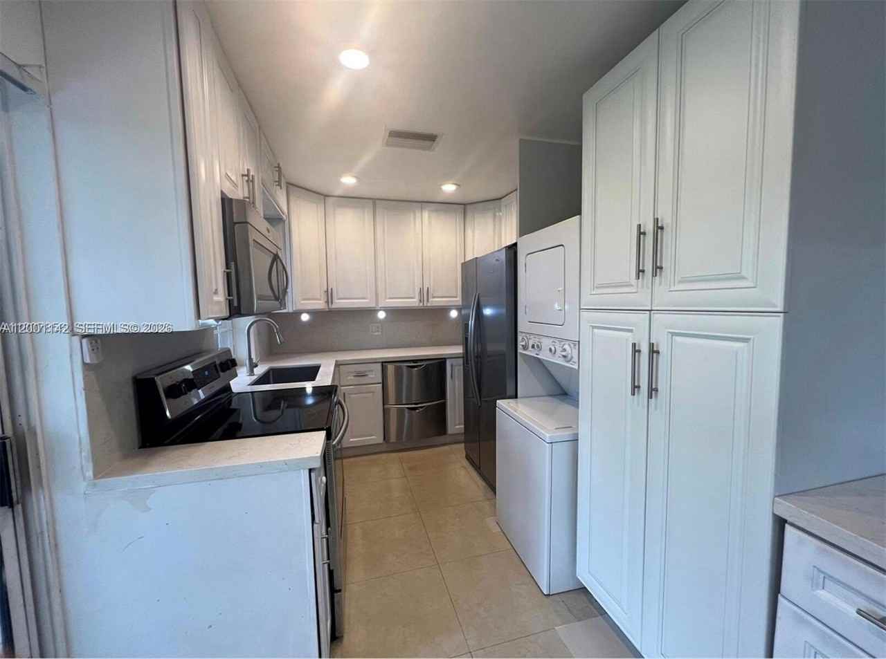 1544 Springside Dr #1544 - Photo 2 of 13