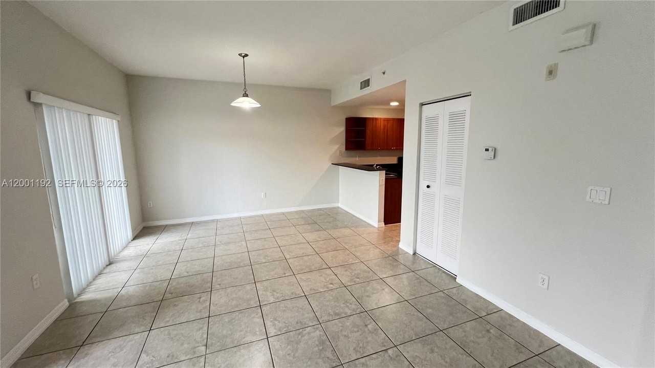 10885 Nw 89th Ter #221 - Photo 4 of 23