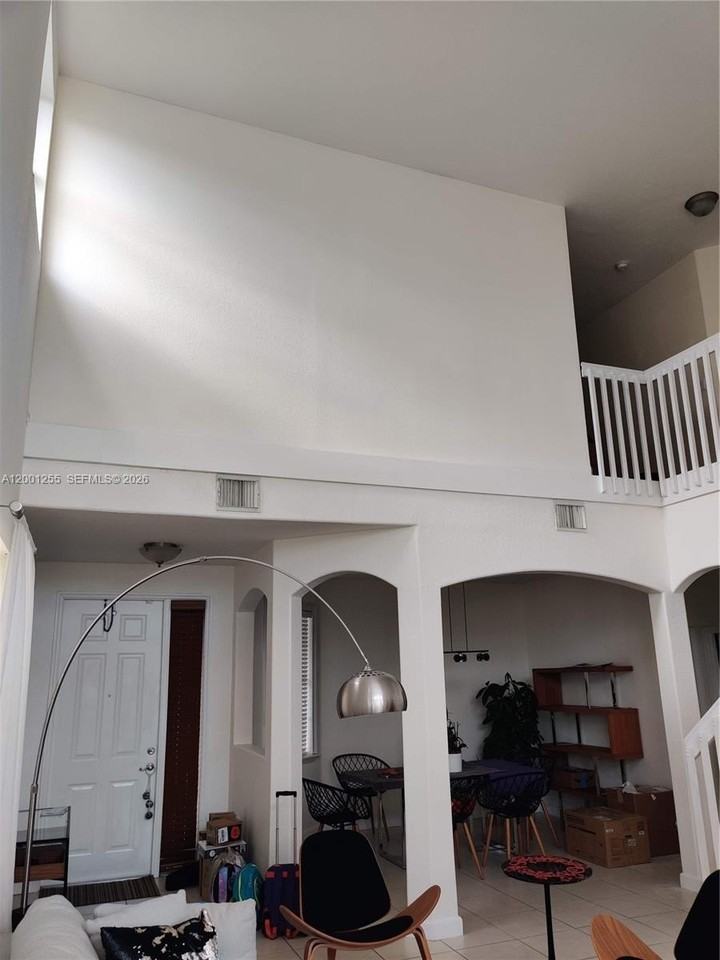 8041 Nw 114th Pl #8041 - Photo 3 of 21