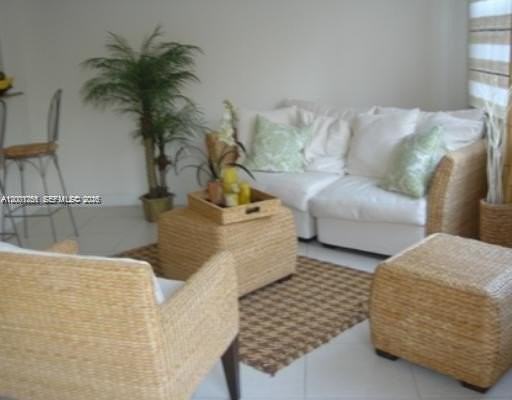 8041 Nw 114th Pl #8041 - Photo 4 of 21