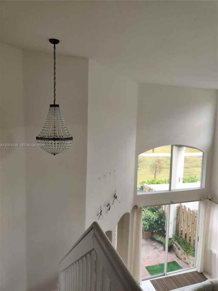 8041 Nw 114th Pl #8041 - Photo 5 of 21