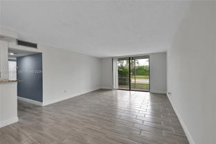 2850 Somerset Dr #105L - Photo 1 of 1