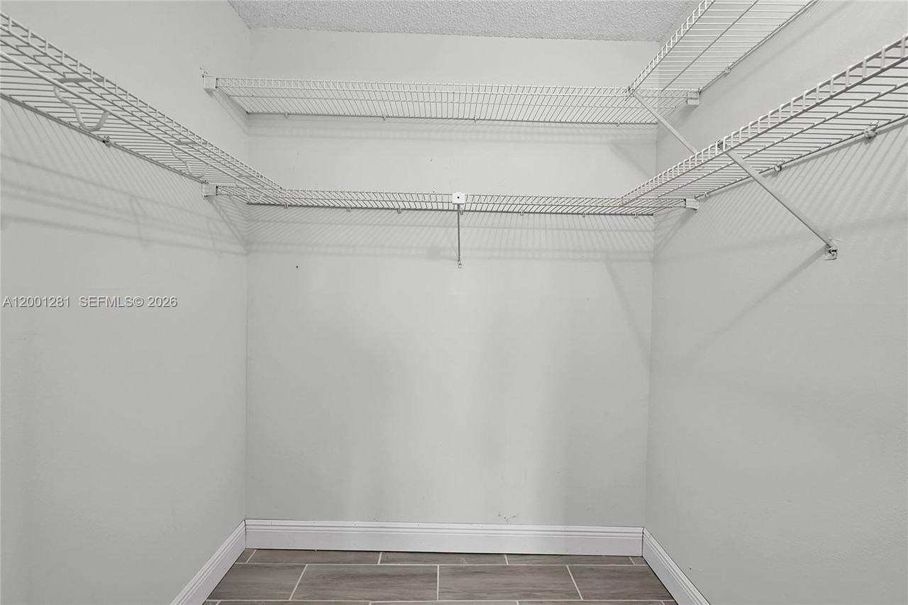 2850 Somerset Dr #105L - Photo 7 of 7