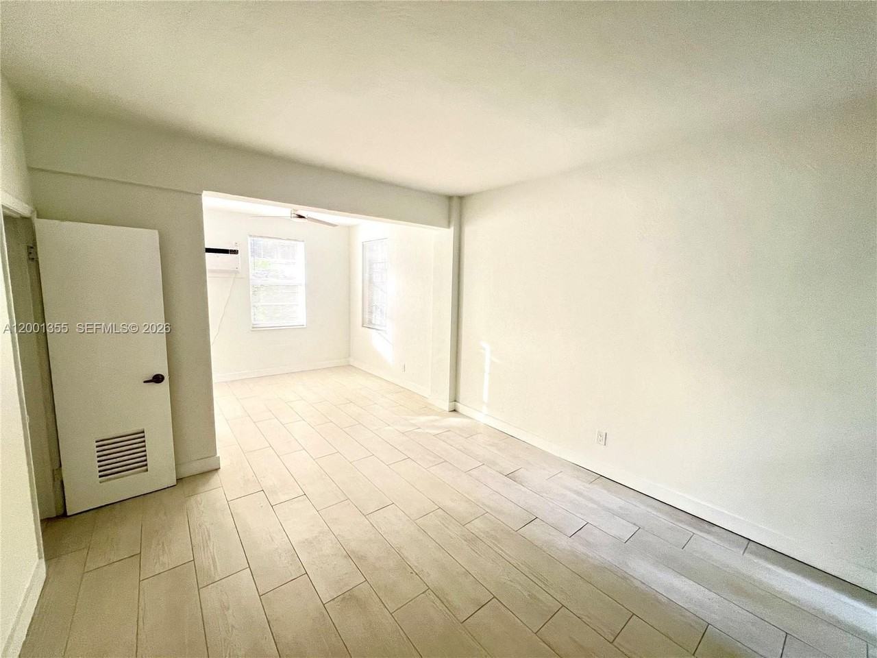 135 3rd St #25 - Photo 5 of 12