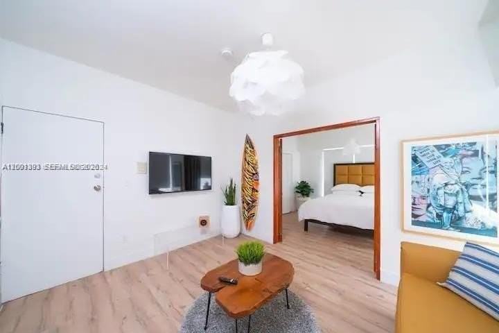 227 1st St #7 - Photo 4 of 12