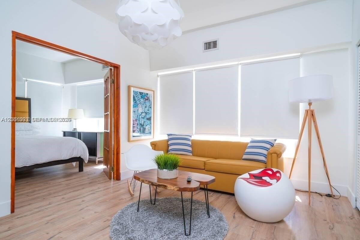 227 1st St #7 - Photo 5 of 12