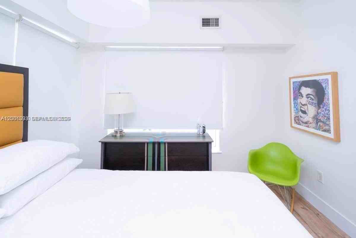 227 1st St #7 - Photo 7 of 12