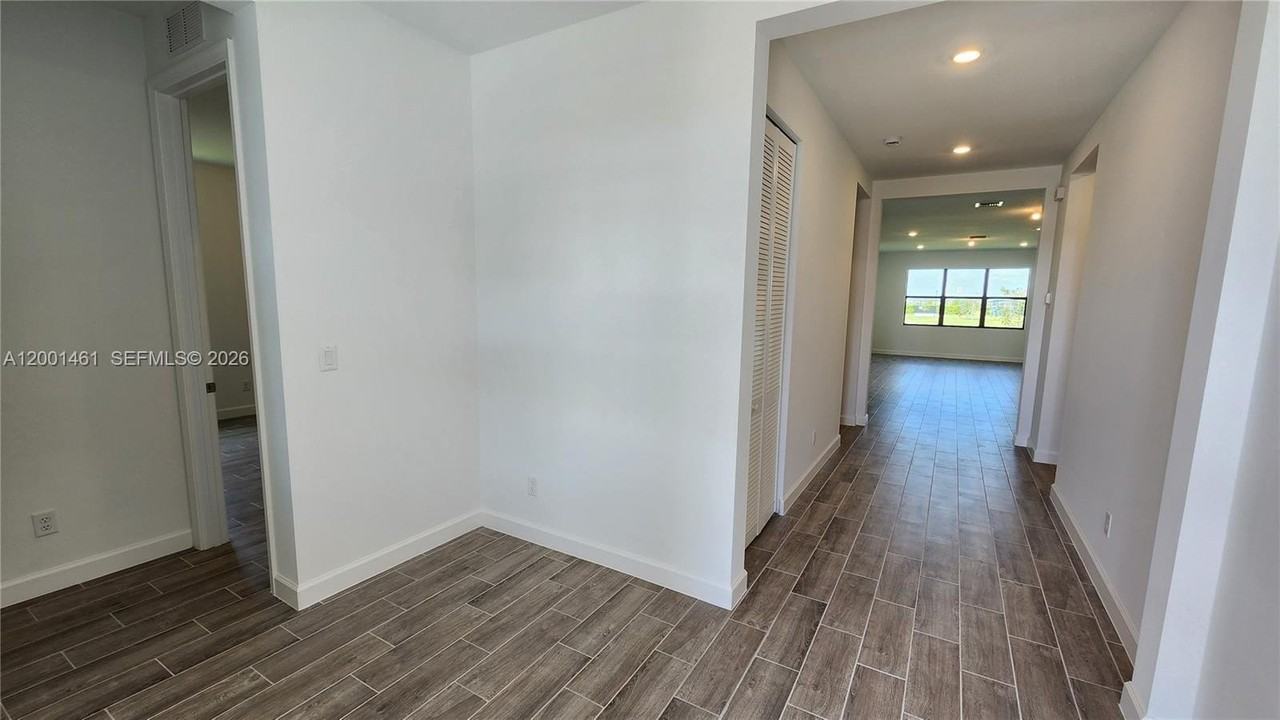 19047 Croft Mill Xing #19047 - Photo 3 of 24