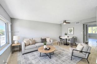 335 Sw 20th St #9 - Photo 1 of 1