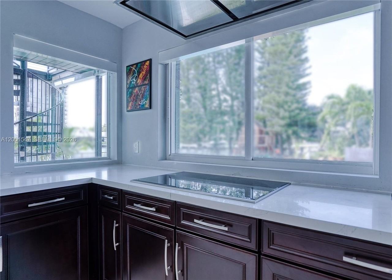 13300 Biscayne Bay Ter - Photo 5 of 44