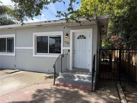 7712 Ne 1st Ct - Photo 1 of 1