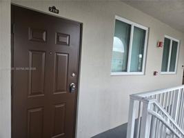 featured image of 2731 Se 17th Ave #210