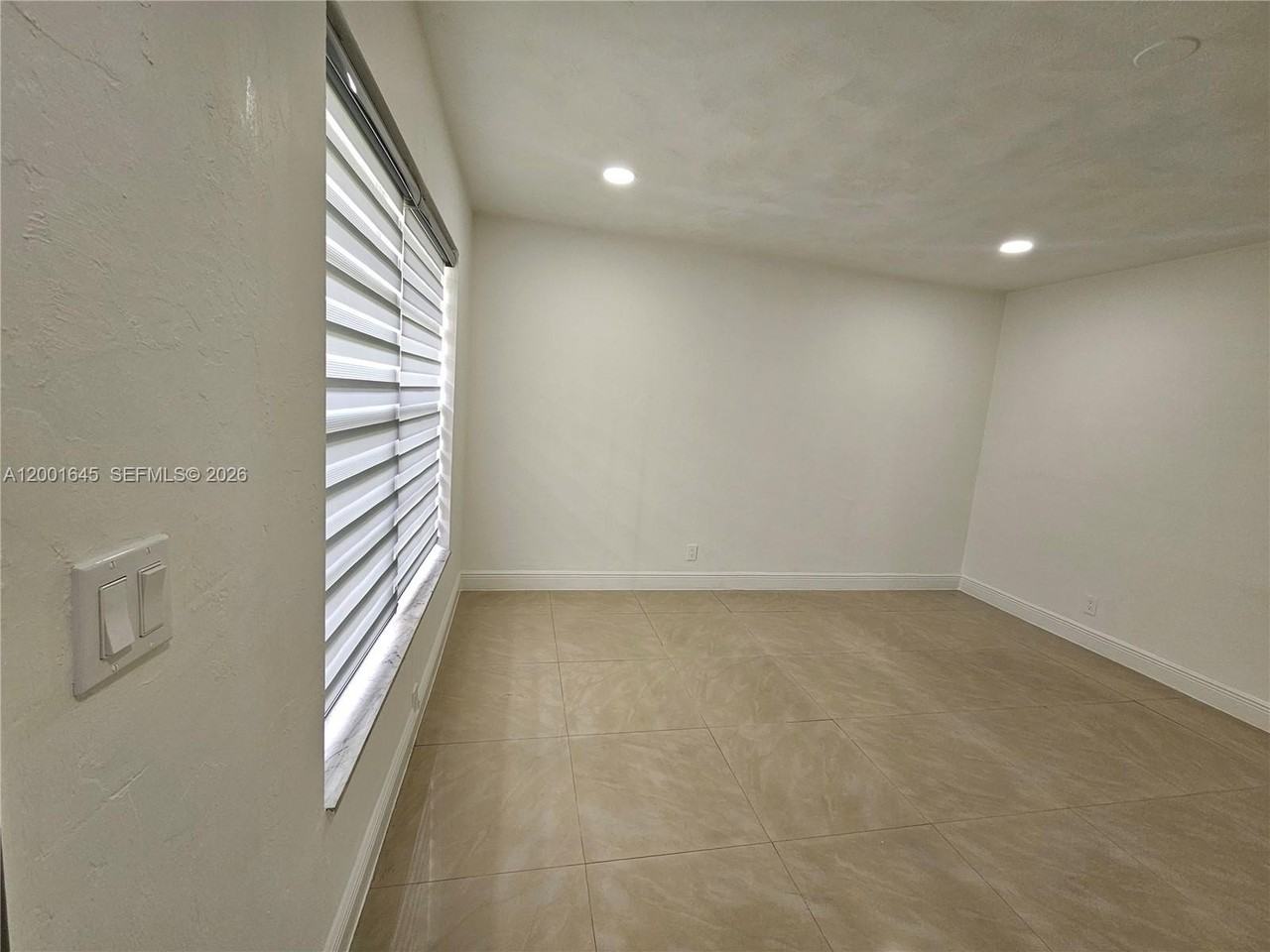 700 Ne 46th Ct #2 - Photo 6 of 19