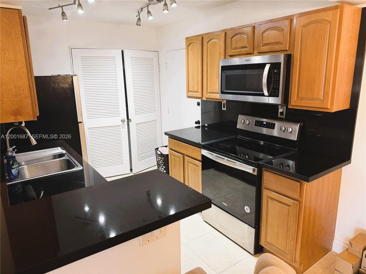 7483 Sw 82nd St #A102 - Photo 3 of 25