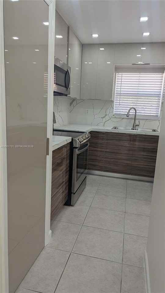 213 E Forest Oak Cir #213 - Photo 5 of 42