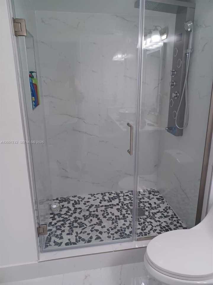 1425 Nw 124th Ave #1425 - Photo 4 of 8