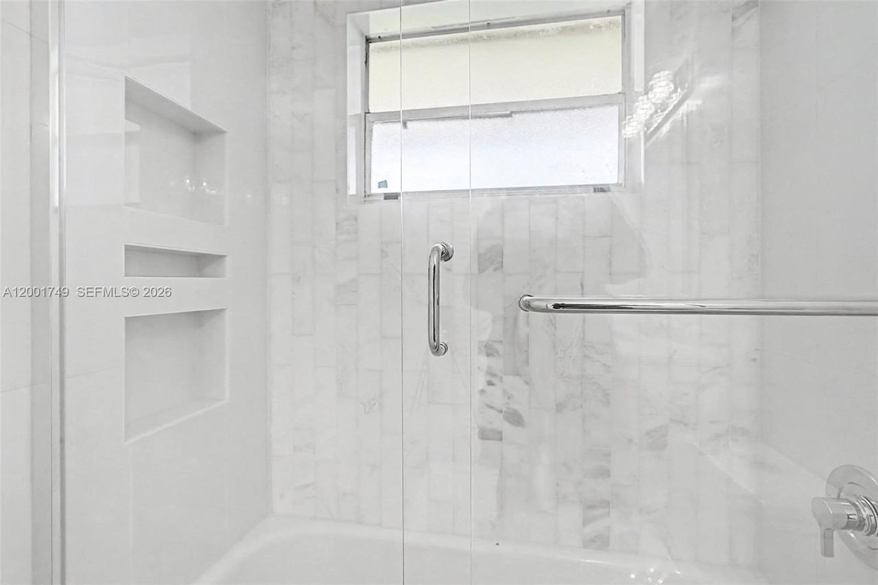 15391 S Dixie Hwy 60 Hwy #60 - Photo 6 of 15