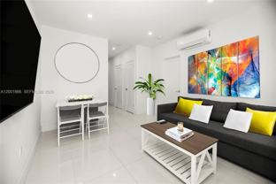 733 Michigan Ave #5 - Photo 1 of 1