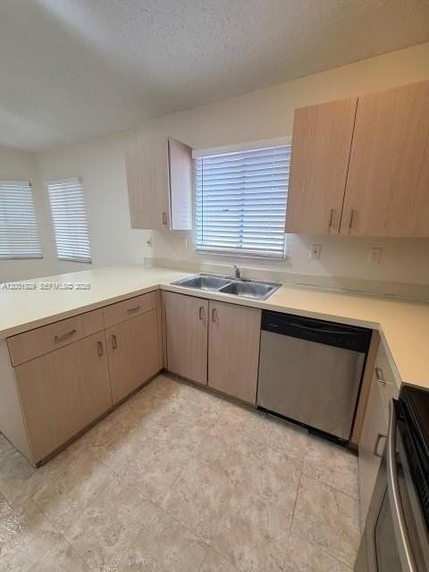 1034 W Jasmine Ln - Photo 4 of 25