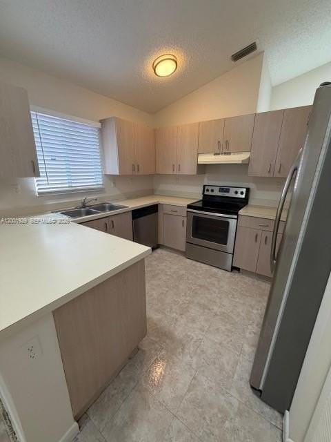 1034 W Jasmine Ln - Photo 6 of 25