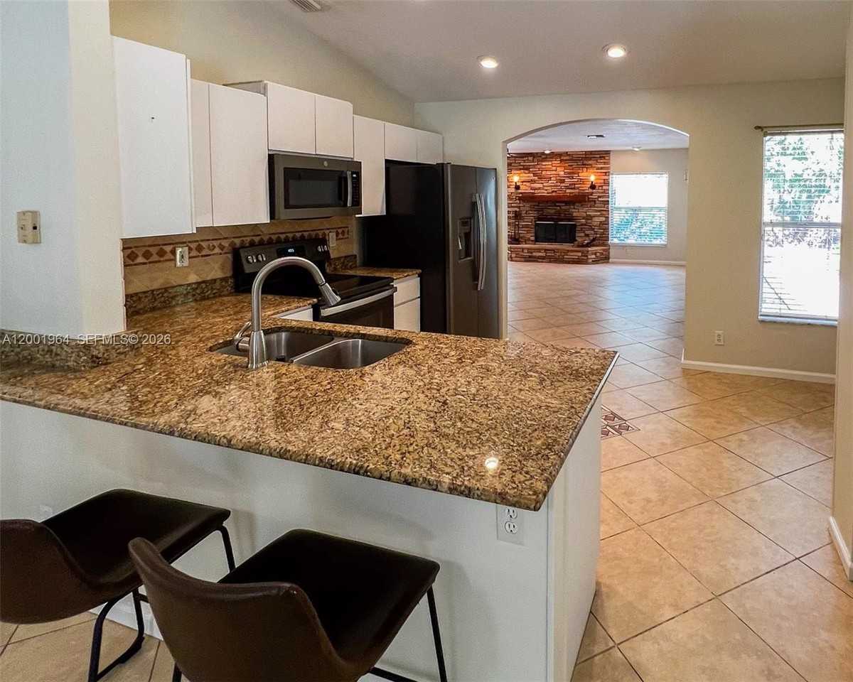 16332 122nd Dr N #16332 - Photo 6 of 29