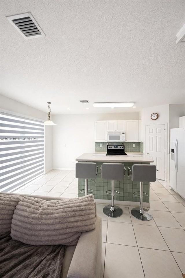 5724 Nw 112th Pl #5724 - Photo 2 of 11