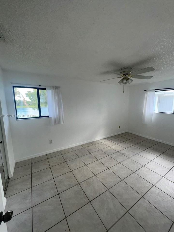 9709 Hammocks Blvd #204 - Photo 4 of 10