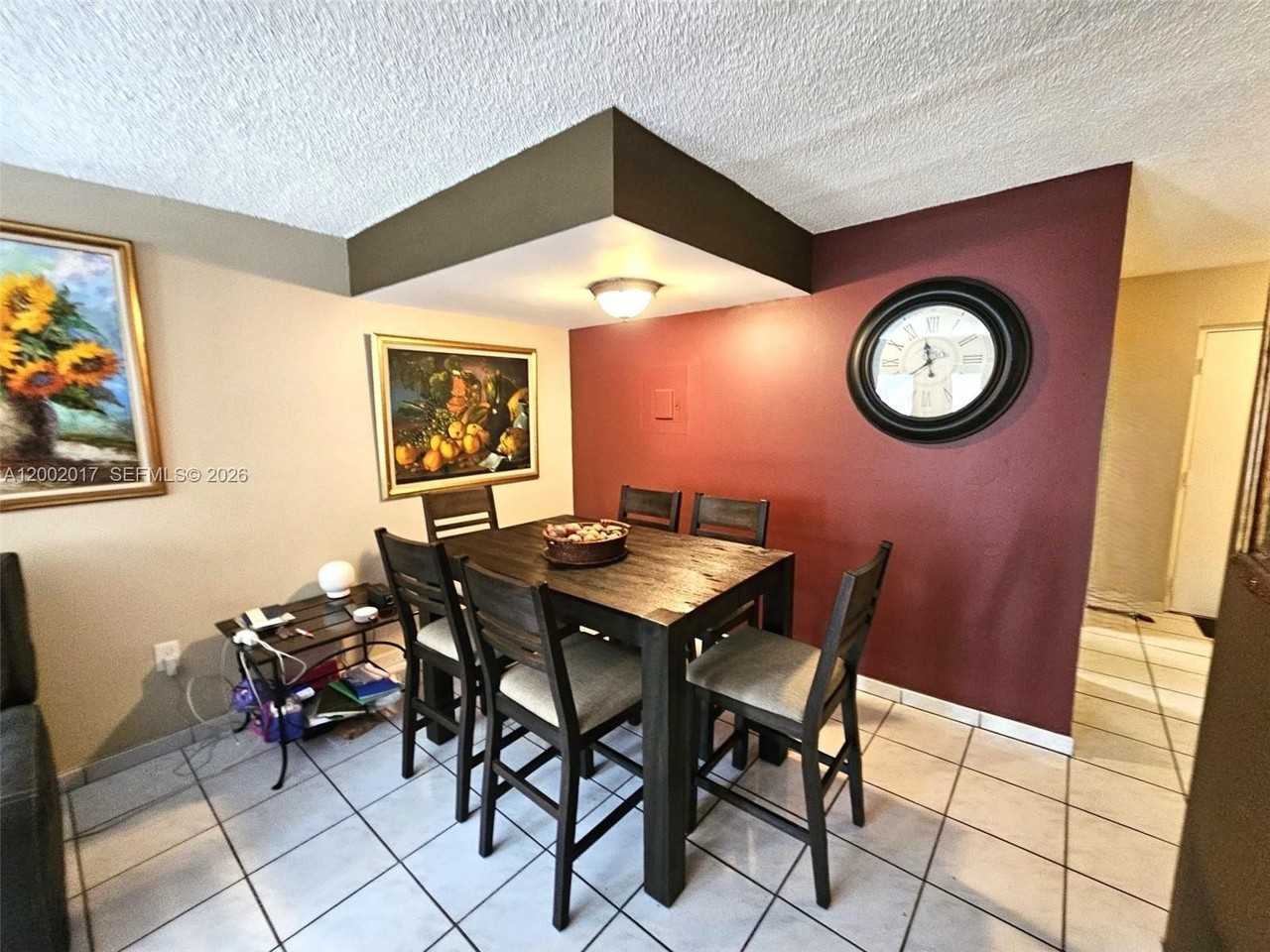 40 Nw 87th Ave #D216 - Photo 3 of 20