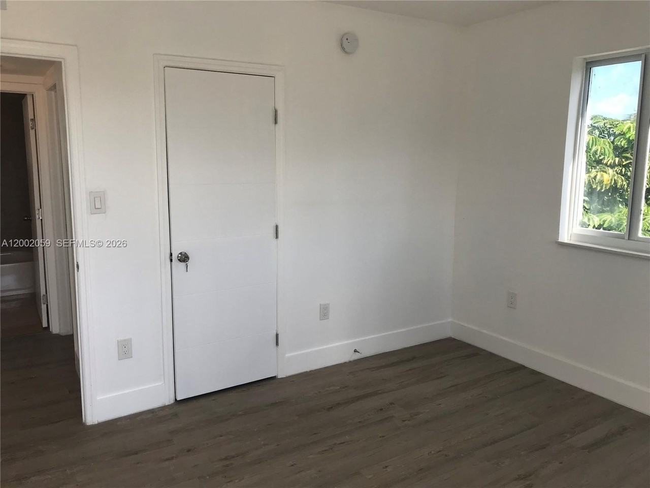 1815 Nw 1st Ct #8 - Photo 6 of 12