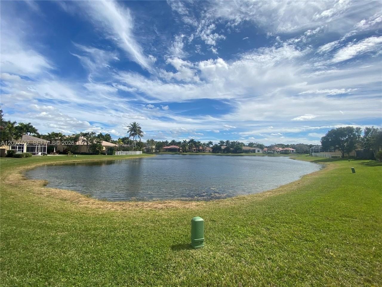 2486 Bay Isle Dr - Photo 5 of 43