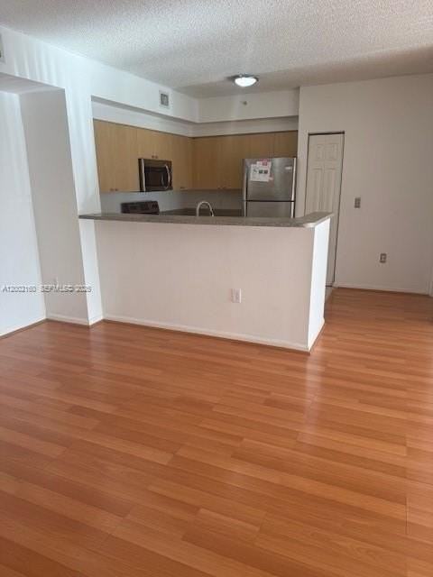 8070 N Nob Hill Rd #205 - Photo 3 of 24
