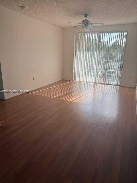 8070 N Nob Hill Rd #205 - Photo 5 of 24