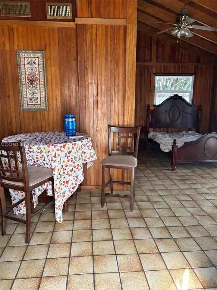 12765 Sw 19th St #REAR - Photo 3 of 8