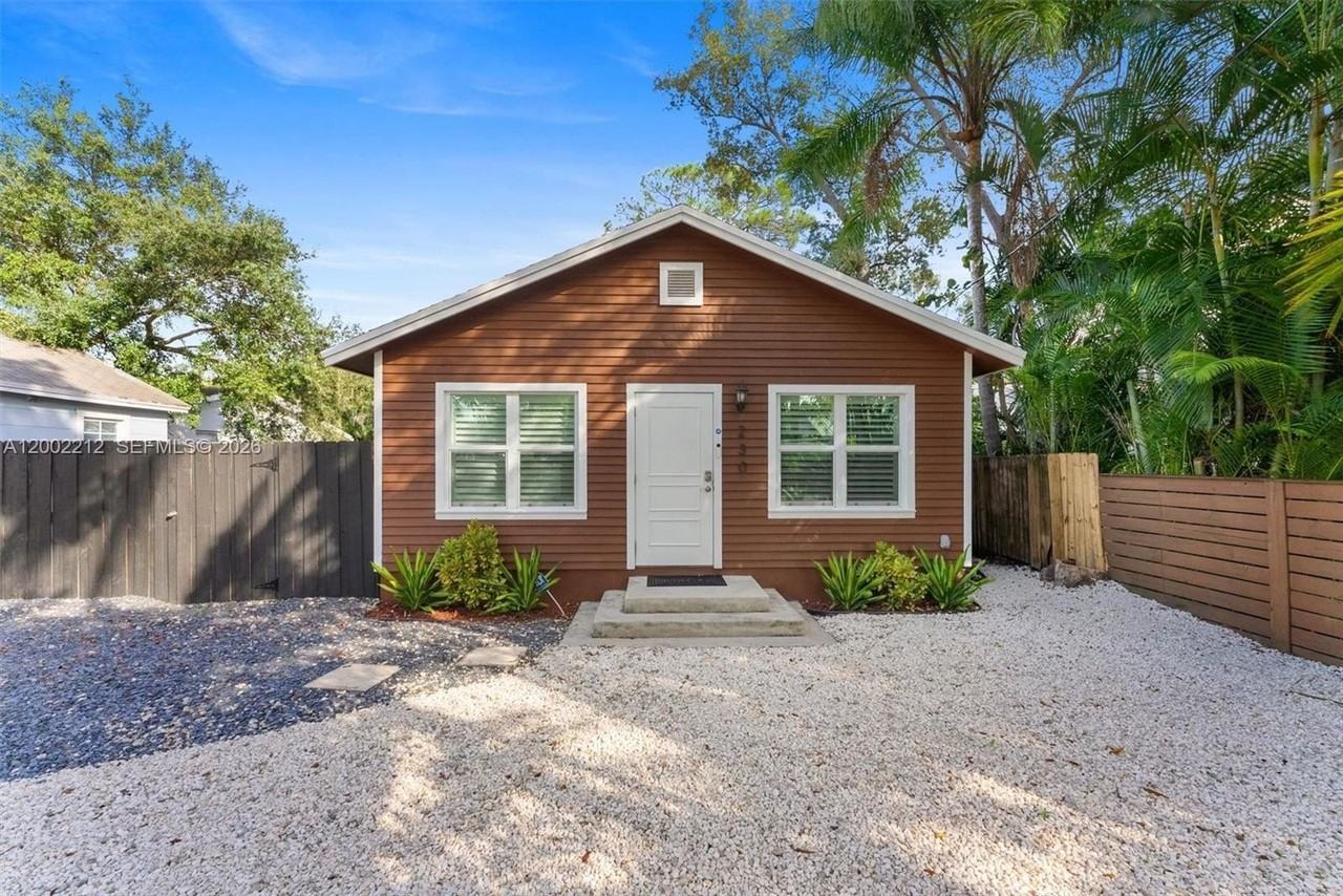 230 Seminole Ave #0 - Photo 2 of 41