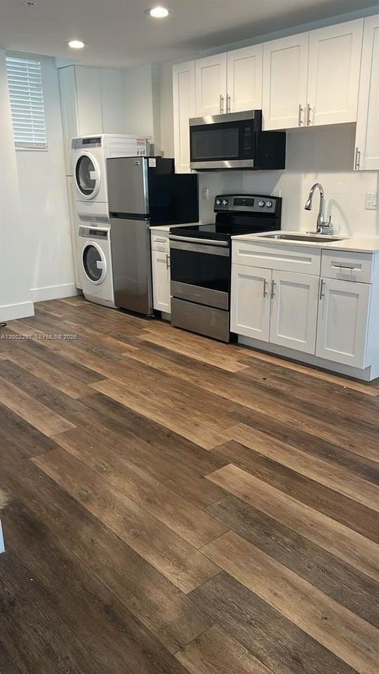 141 Nw 16th Ave #17 - Photo 3 of 7