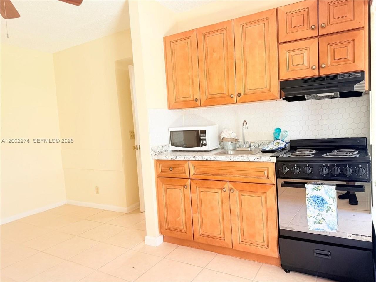 10620 Sunset Strip #1 - Photo 3 of 9