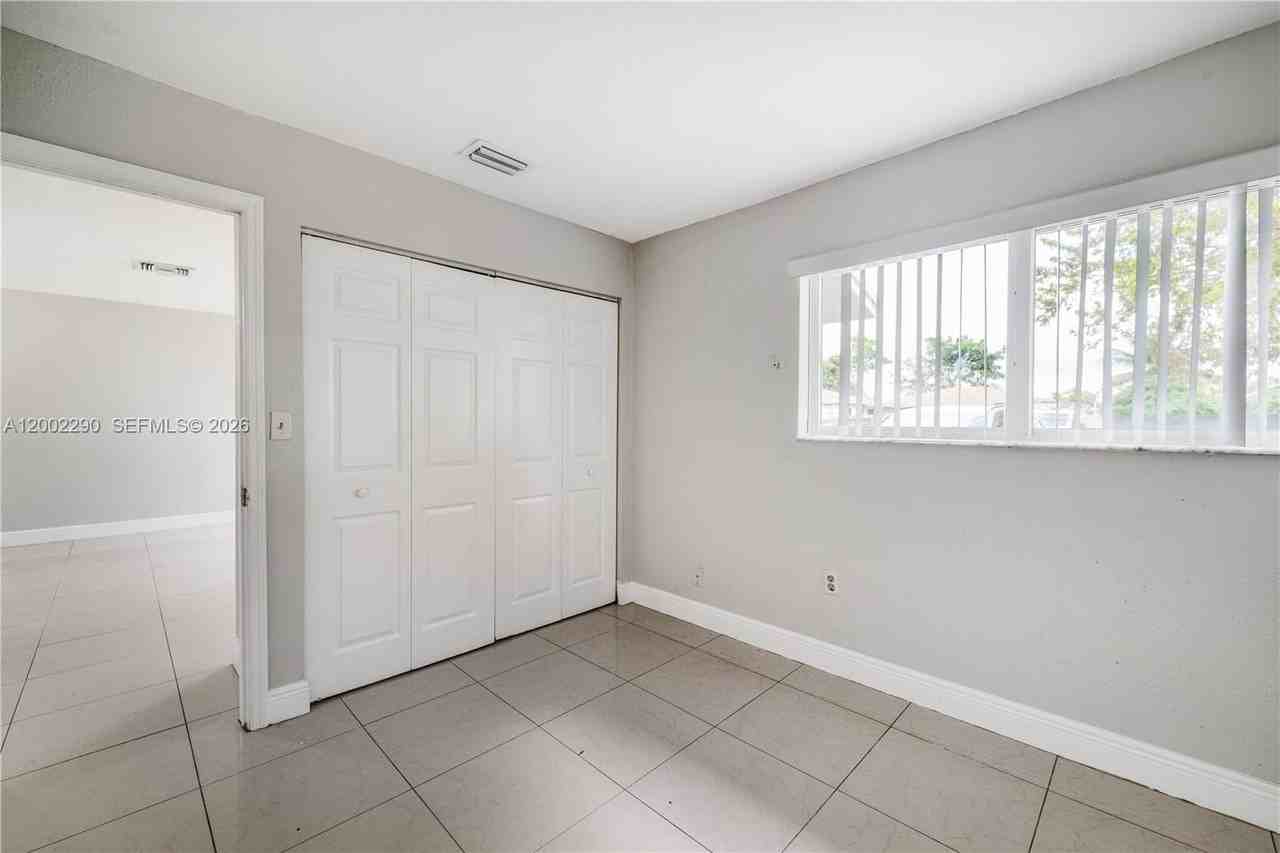 11310 Sw 189th St #11310 - Photo 7 of 24
