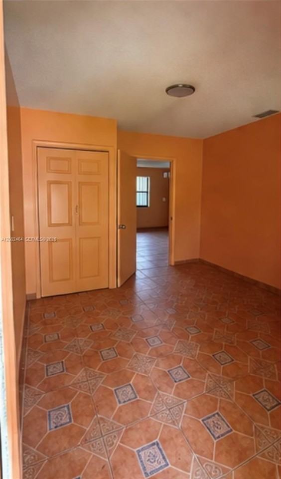 185 Nw 82nd St #1 - Photo 5 of 13
