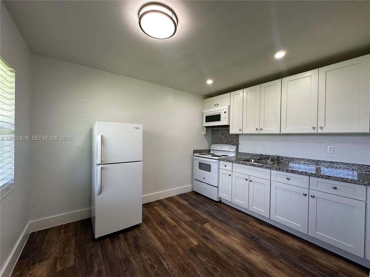 2321 Madison St #6 - Photo 2 of 22